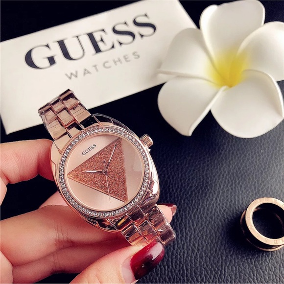 Women Watch - Picture 4 of 4